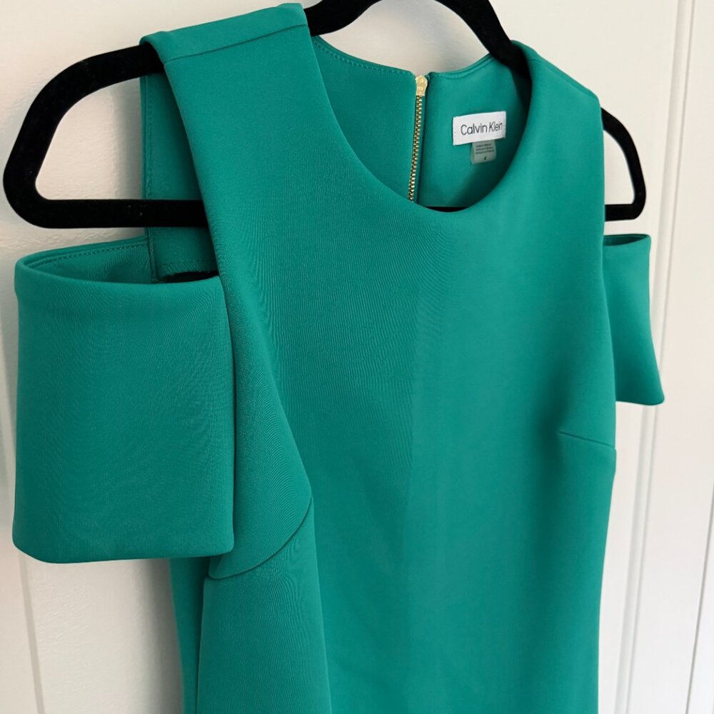 Calvin Klein Shoulder Peekaboo Dress